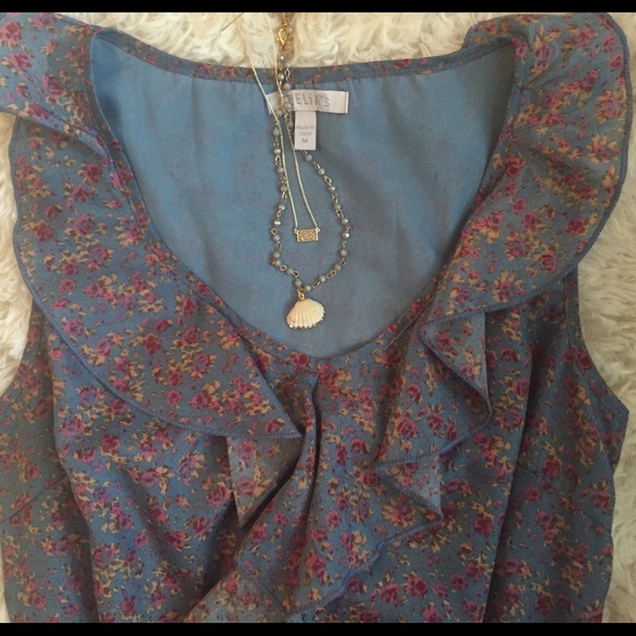 Delia’s Floral Dress - Size Medium - Picture 5 of 5